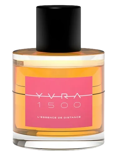 1500 - L'Essence de Distance by YVRA