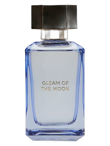 Gleam Of The Moon (Into The Gourmand)