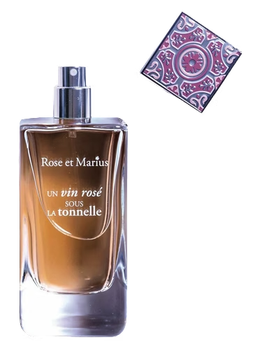 Un Vin Rosé Sous La Tonnelle